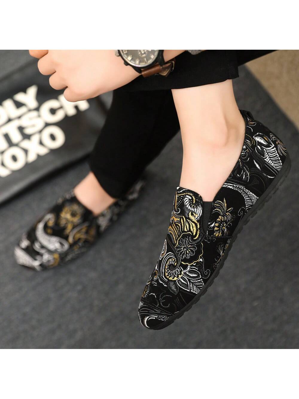 Fashionable summer men's loafers with printed design, black, anti-slip rubber sole.